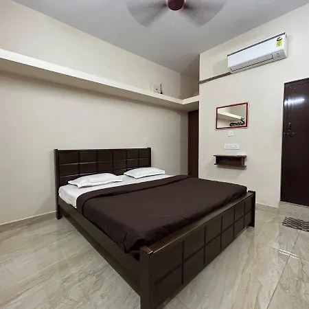 The Kaya Homestay Srirangam Tiruchirappalli Exterior photo